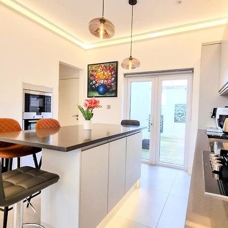 Surbiton Luxury Garden House 19 Villa Ngoại thất bức ảnh