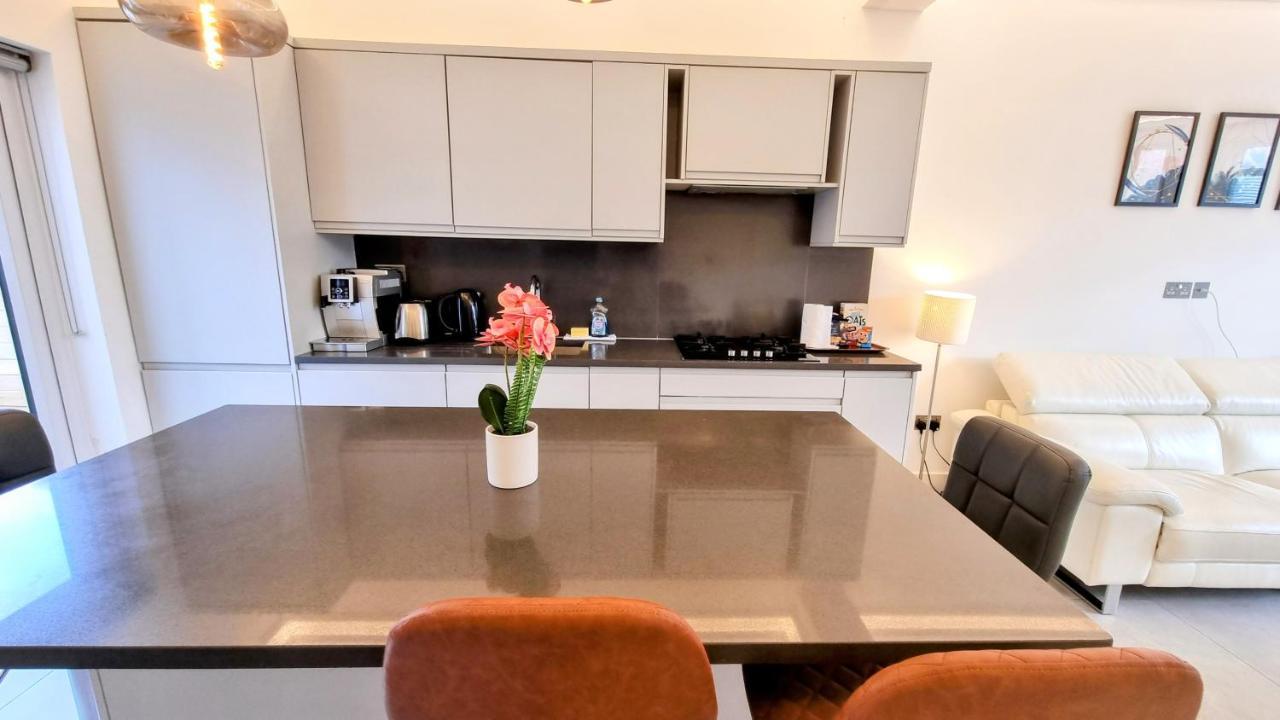 Surbiton Luxury Garden House 19 Villa Ngoại thất bức ảnh
