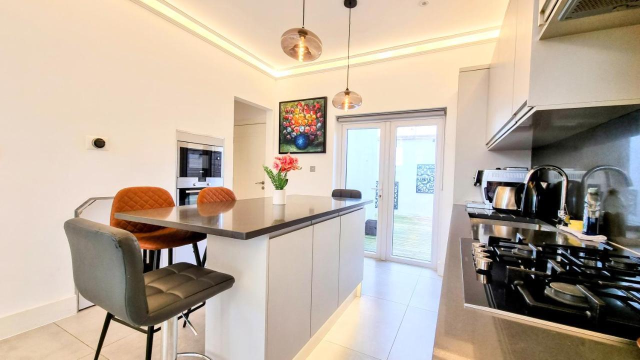 Surbiton Luxury Garden House 19 Villa Ngoại thất bức ảnh
