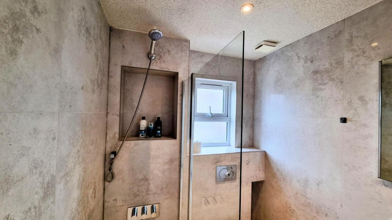 Surbiton Luxury Garden House 19 Villa Ngoại thất bức ảnh